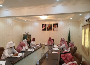 المجلس البلدي  بمحافظة بيش يعقد جلسته العادية الواحدةوالستون