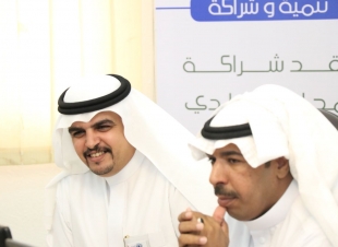 بلدي خليص يوقع مع صحف المحافظة تنمية وشراكة