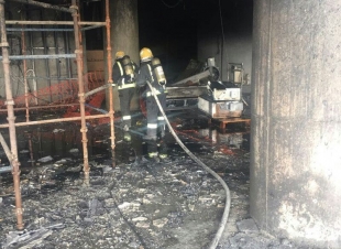 فتح التحقيق لمعرفة مسببات  مدني مكة يخمد حريق في نفايات الخالدية بلا اصابات