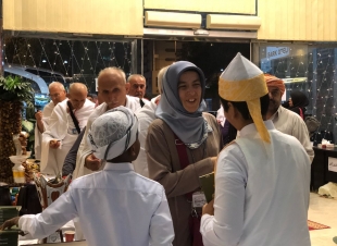 مطوفات تركيا يواصلن  برامجهن في خدمة الحجيج