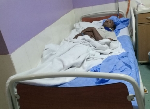 مقيم يمني يناشد خادم الحرمين الشريفين وأهل الخير بتكلفة علاجة