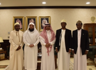 معالي مدير جامعة أم القرى يلتقي سفير جمهورية تنزانيا