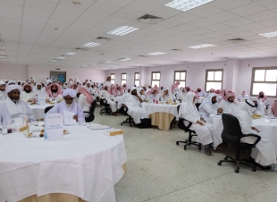 تجاوز زواره (١٤) ألف زائر *معرض 