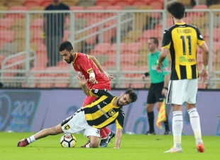 العميد يتعثر من جديد