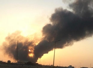 ١١ اصابة ووفاة في حريق مصنع الشركة الوطنية للصناعات البتروكيماوية ناتبت 