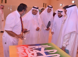 دشن ملتقى الصفا والورش الفنية  هذه موهبتي الثقفي سخروامناشطنا التربوية بمايتناسب مع  رؤية الوطن القدوة 