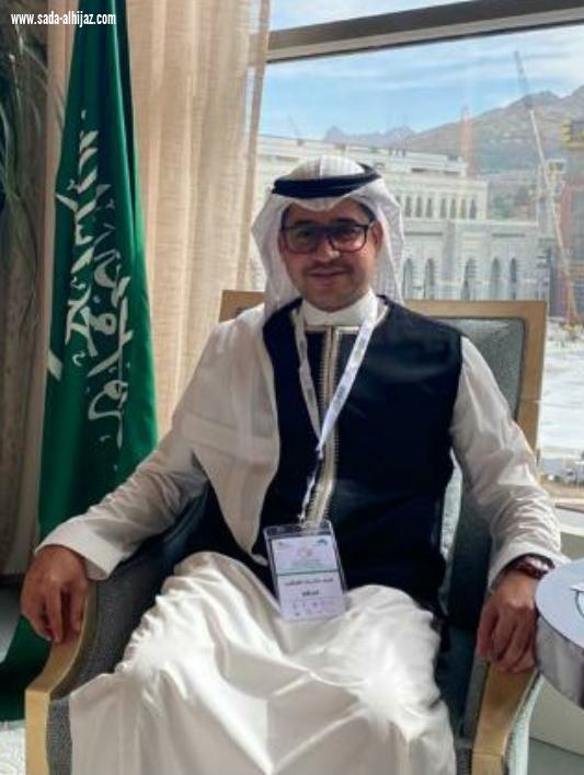 المهندسون عبدالله باجابر وشرف القرشي وهيثم بن احمد سفر يهنؤون  الملك وولي عهده في يوم الوطن