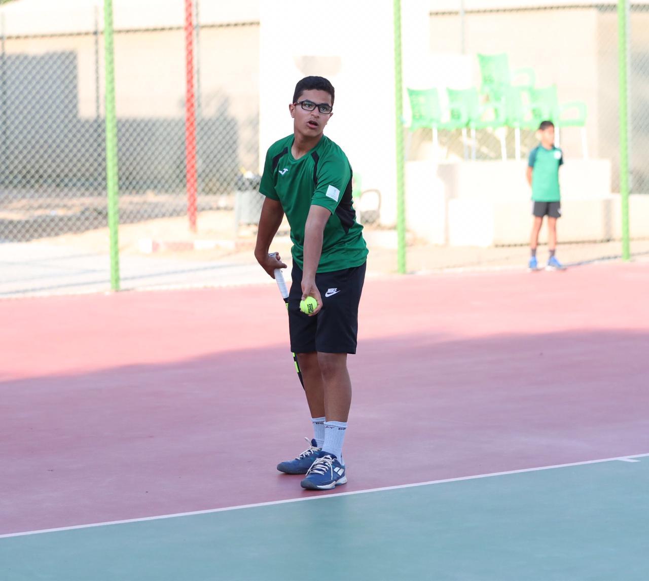 العجاجي توج الفائزين في ختام البطولة بالرياض السعودية تسيطر على ذهب آسيوية التنس 