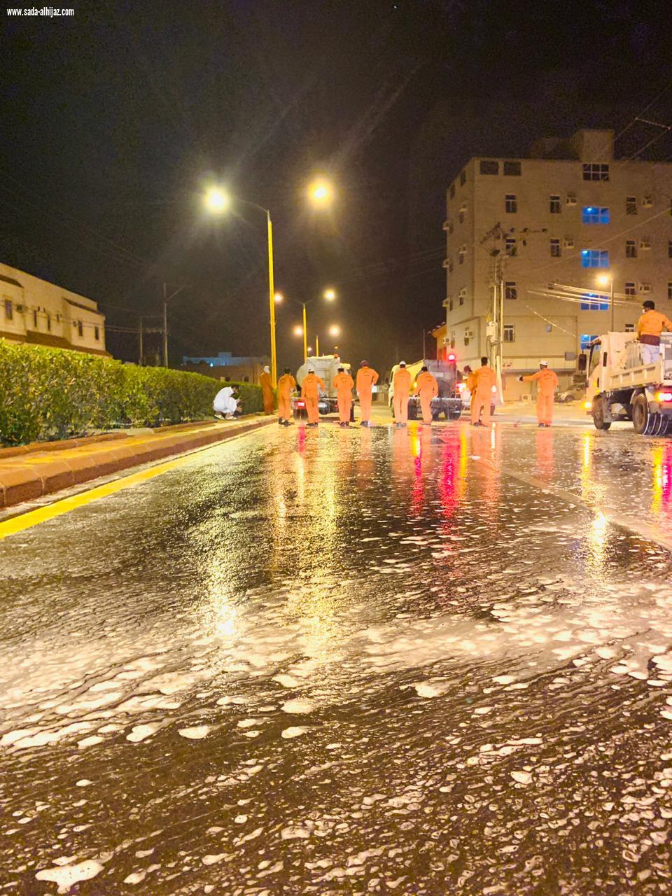 بلدية محافظة أضم تجند  42 موظف و130 عامل تساندهم 40 آلية لتنفيذ خطة بلدية محافظة أضم لمكافحة فيروس كورونا