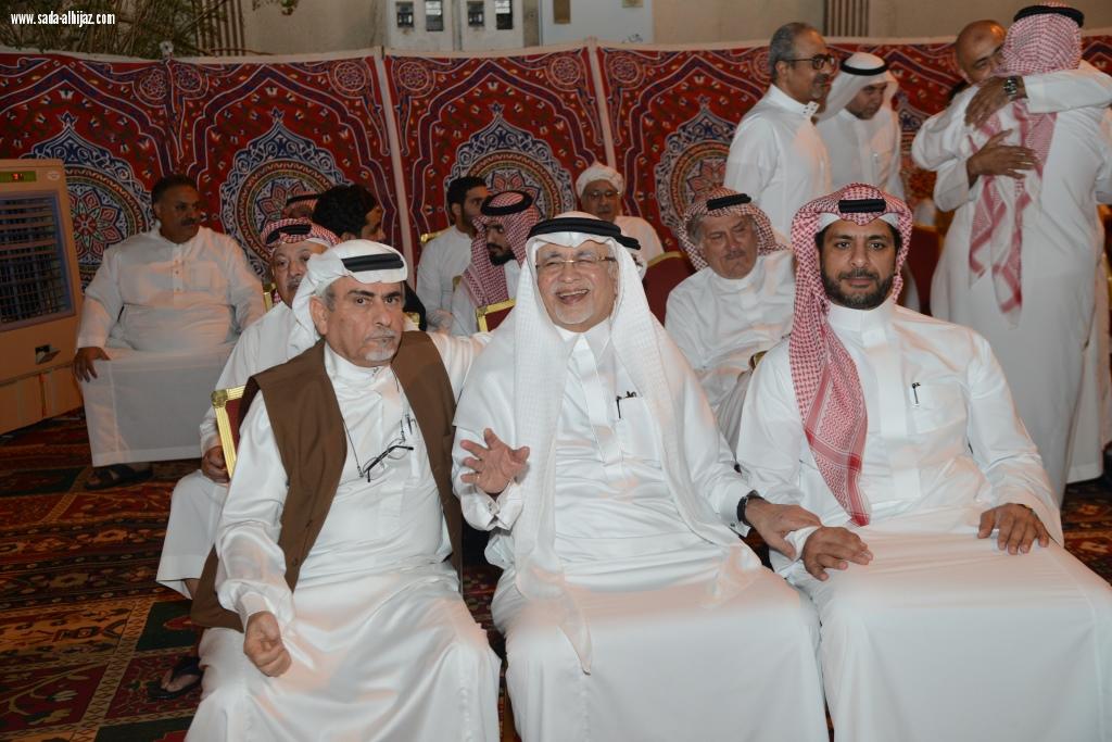 وزراء ووجهاء ومسئولين يتقدمون المعزين في العم جميل