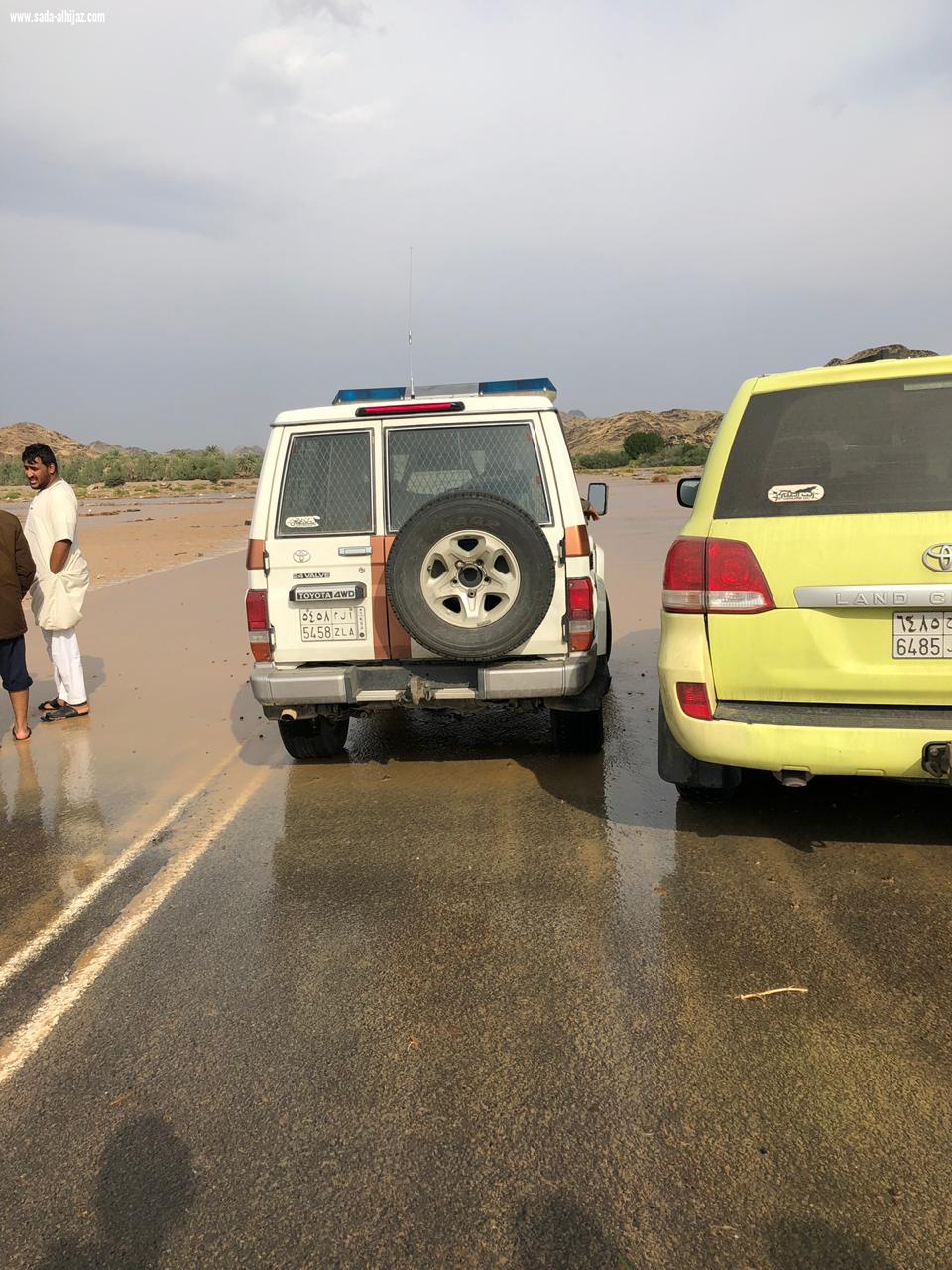 مدني المدينة ينفذ خطة السيول ويتلقى عدة بلاغات