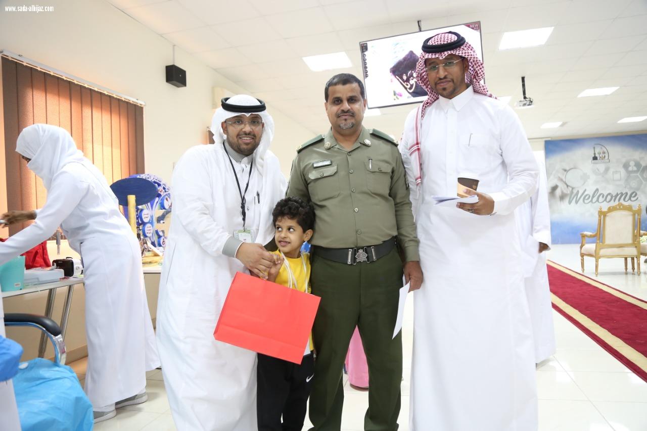 صحة مكة تطلق حملة تطعيم الجرعة الأساسية لطلاب والطالبات الصف الأول الإبتدائي