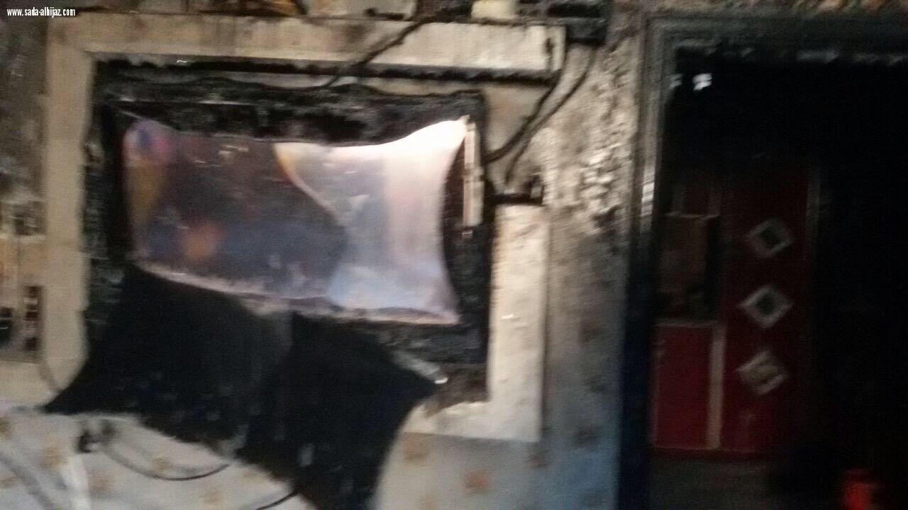 لقي طفل مصرعه صباح اليوم الاحد اثر حريق اندلع في منزل شعبي بمركز بني يزيد 100كم شرق محافظة الليث