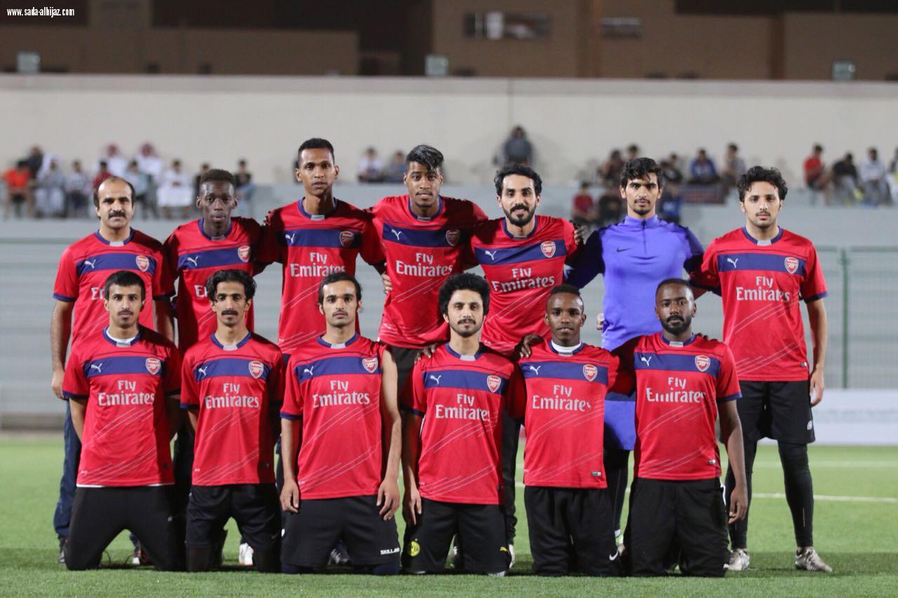 ملعب نادي ضمك يشهد مواجهتين مثيره في دور  الثمانية من كأس خميس مشيط لكرة القدم 