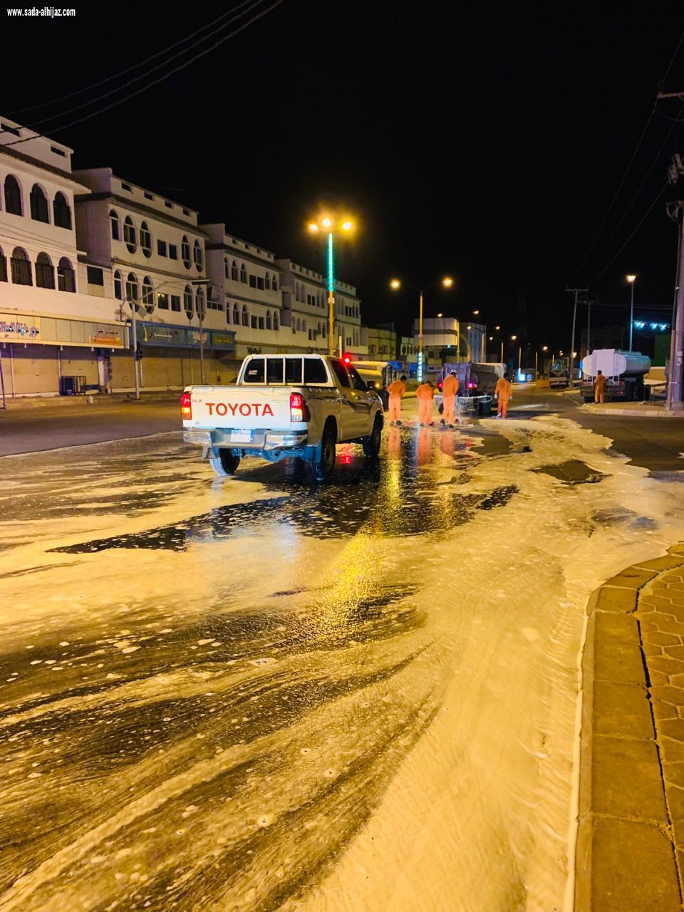 بلدية محافظة أضم تجند  42 موظف و130 عامل تساندهم 40 آلية لتنفيذ خطة بلدية محافظة أضم لمكافحة فيروس كورونا