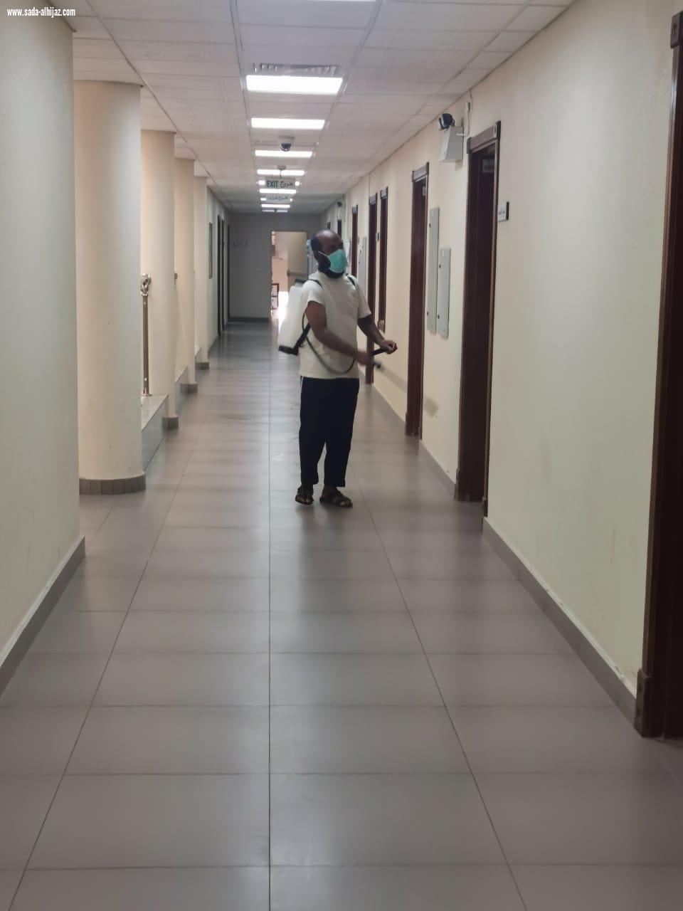 بالصور.. فرع وزارة البيئة والمياه والزراعة بمنطقة المدينة يستقبل موظفيه بالإجراءات الاحترازية