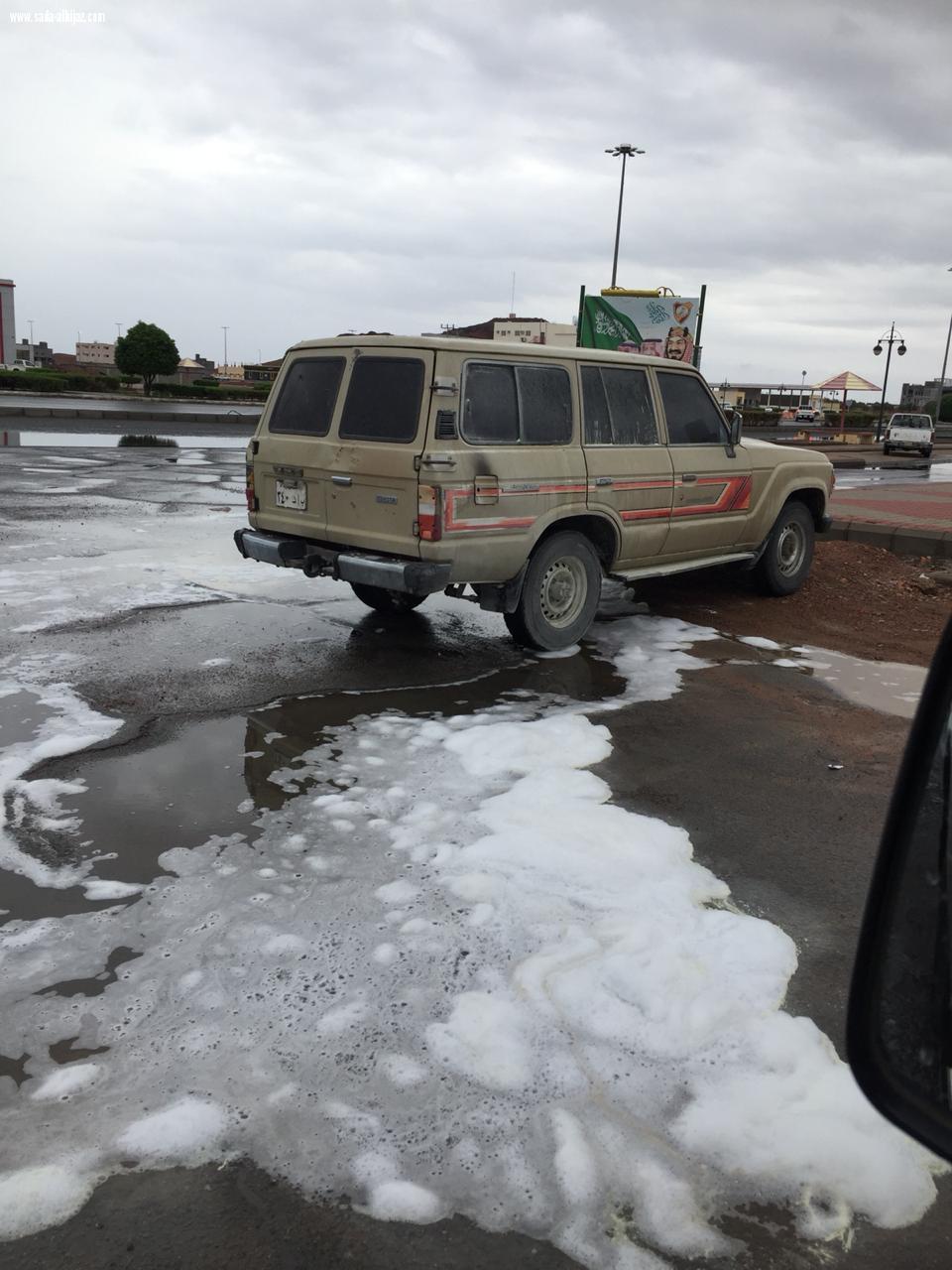 فرق الدفاع المدني بمحافظة خيبر تسيطر على حادث حريق وقع في إحدى محطات المحافظة