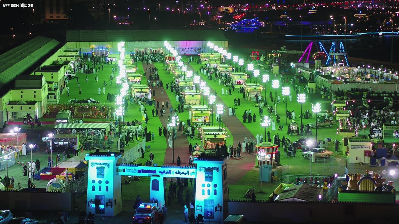 نجوم السيارات المعدلة التابعة في مهرجان ارض المعرفة والترفيه بجدة
