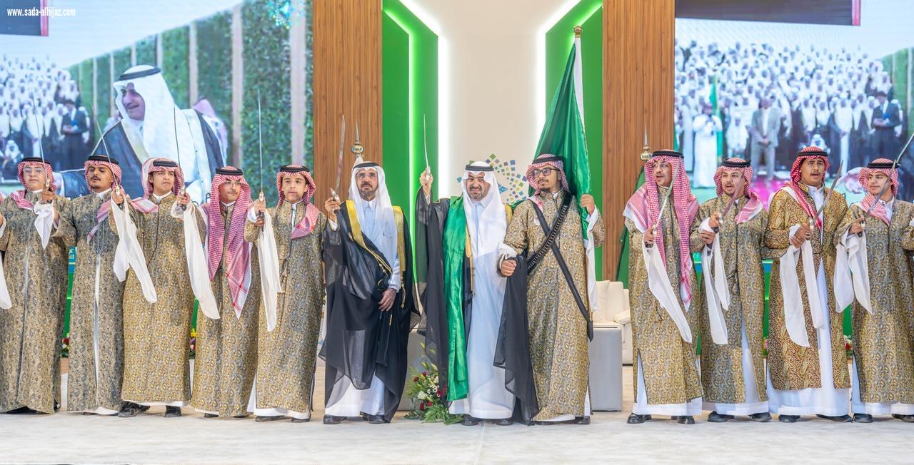 نائب أمير تبوك يشهد حفل تكريم طلاب وطالبات مدارس الملك عبدالعزيز النموذجية بالمنطقة  