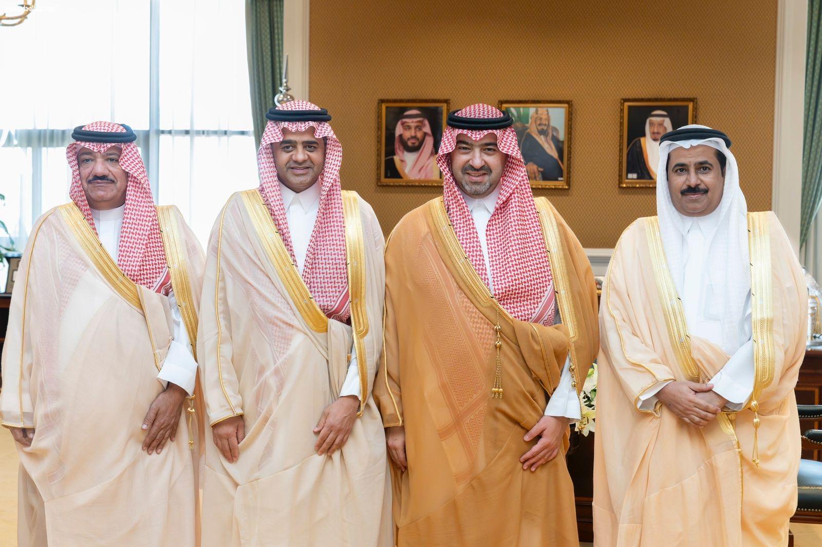 نائب أمير منطقة تبوك يستقبل الرئيس التنفيذي لتجمع مطارات الثاني