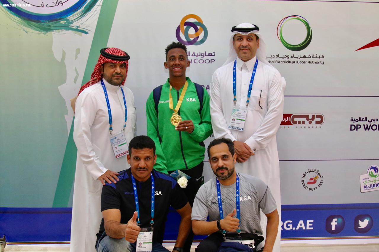 علي النخلي يحرز ذهبية سباق 100 متر في دولية فزاع لأصحاب الهمم