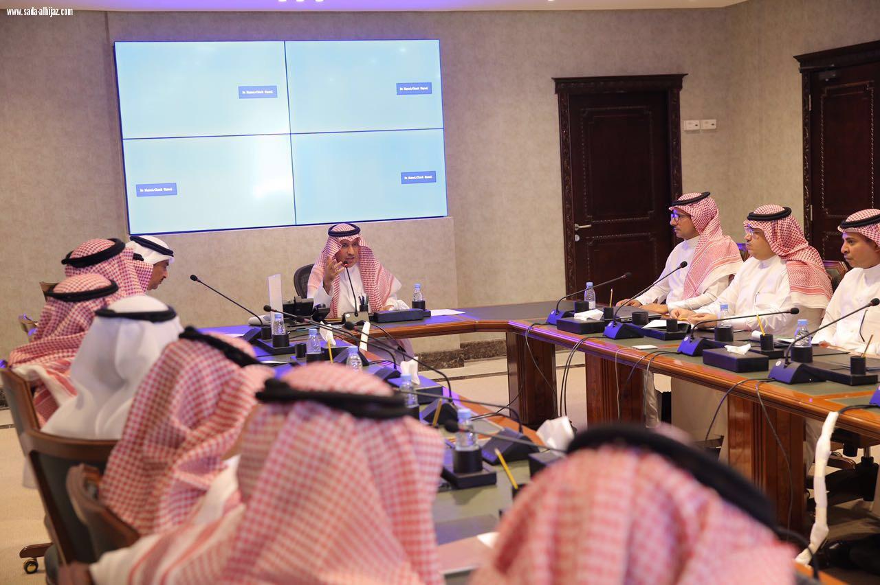 وزير العمل والتنمية الاجتماعية يشدد على مدراء فروع الوزارة بالمناطق بتطبيق برنامج التوطين في المناطق ومتابعة تنفيذه*