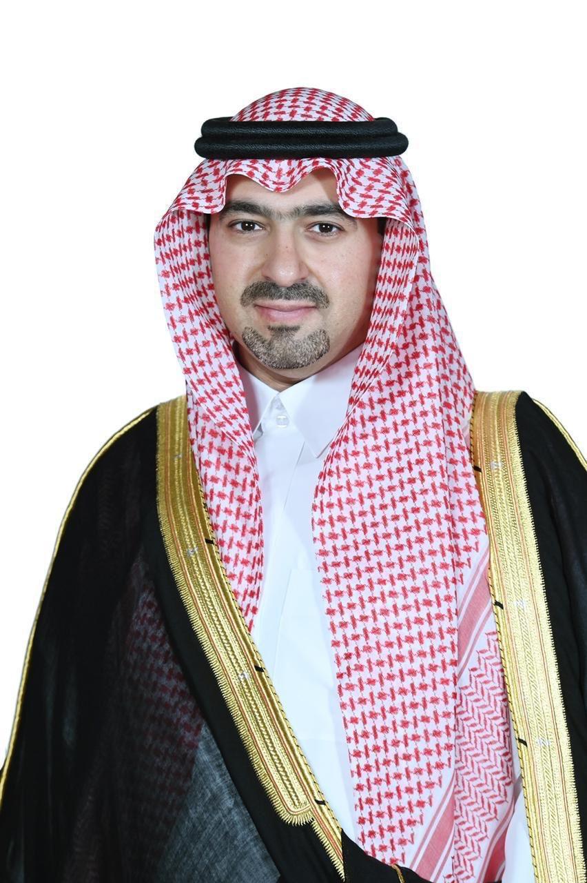 أمير تبوك : ذكرى يوم العلم مناسبة نستلهم فيها بكل فخر واعتزاز قيمة العلم الوطني ورمزيته ودلالاته الوطنية / نائب أمير تبوك يوم العلم مناسبة غالية تمثل مصدر فخر واعتزاز ورمز للتلاحم والوحدة الوطنية
