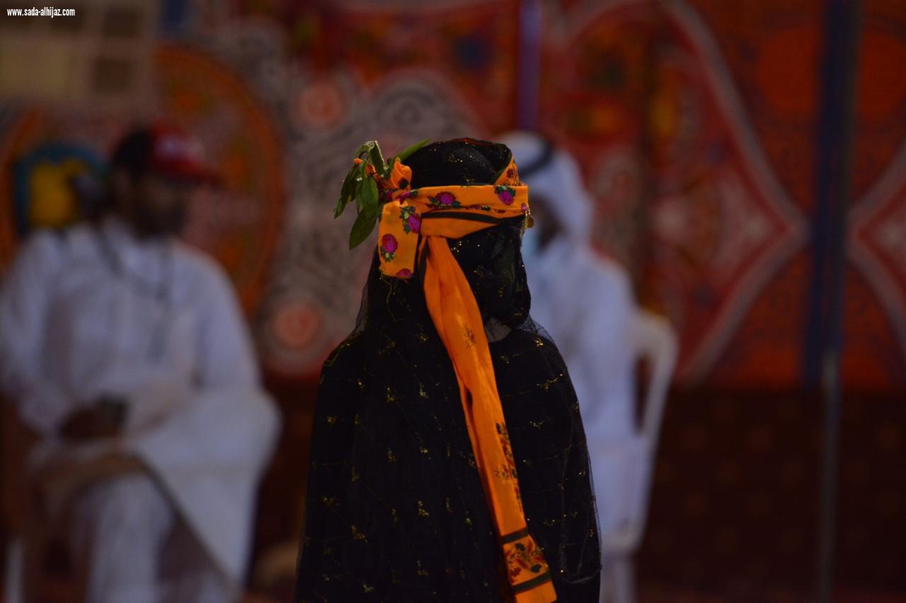 *ليلة تراثية بفراشة المندق يجسد فيها الأحفاد تراث الأجداد*