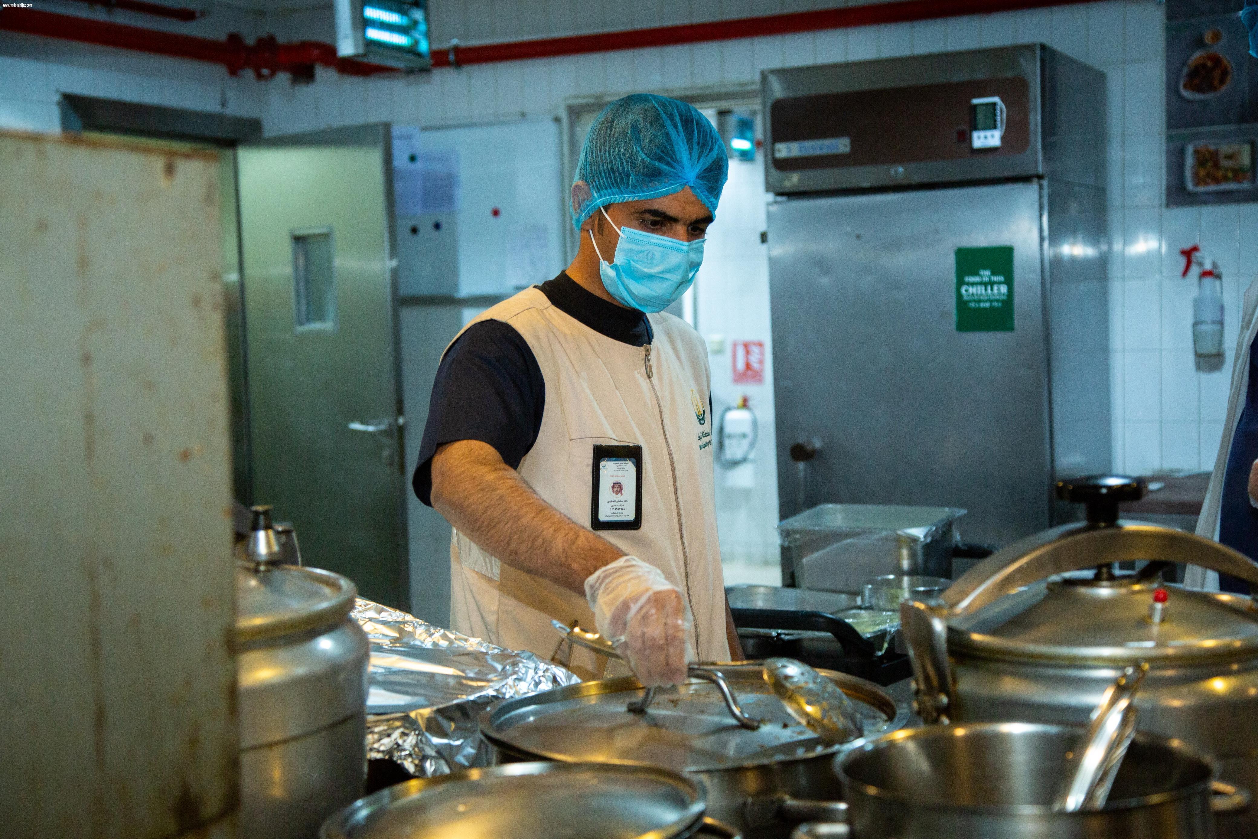 رقابة مكثفة تثمر عن ارتفاع امتثال منشآت تبوك لـ86% عبر 109 ألف زيارة ميدانية  في إطار جهودها لتعزيز الامتثال وتحسين جودة الخدمات، 