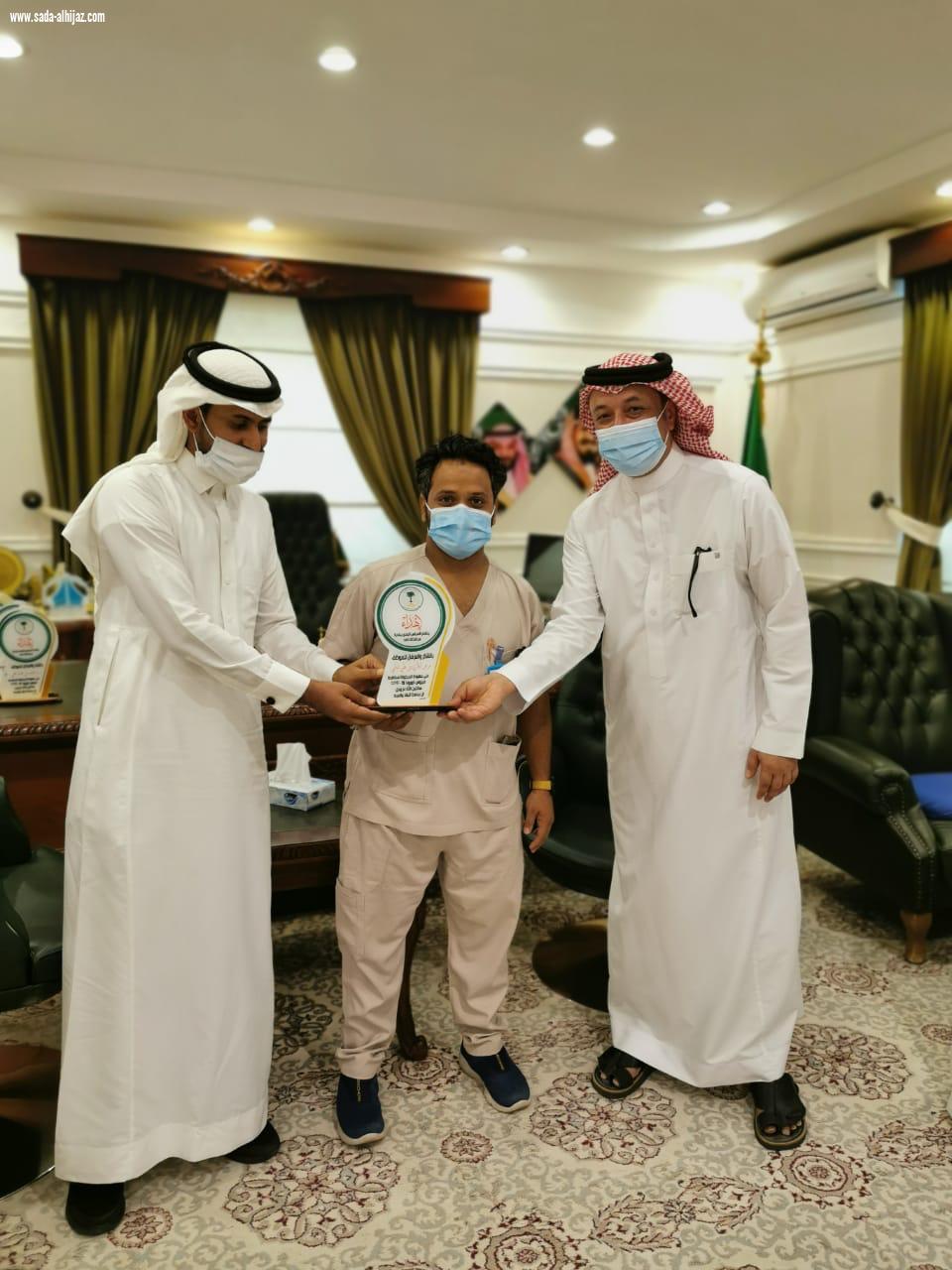 المجلس البلدي بضمد يكرم الفرق الميدانية المكلفة فترة حظر التجول 