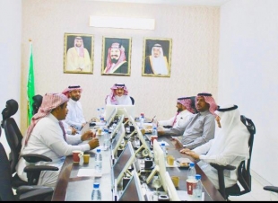 المجلس البلدي بمحافظة الطوال يناقش زيارات  القرى للقاء المواطنيين