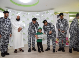 للمرة السادسة على التوالي مؤسسة كافل لرعاية الأيتام تتشرف بزيارة منسوبي كلية الملك فهد الأمنية 